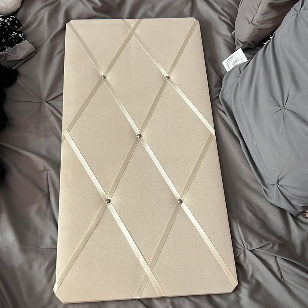 Beige board